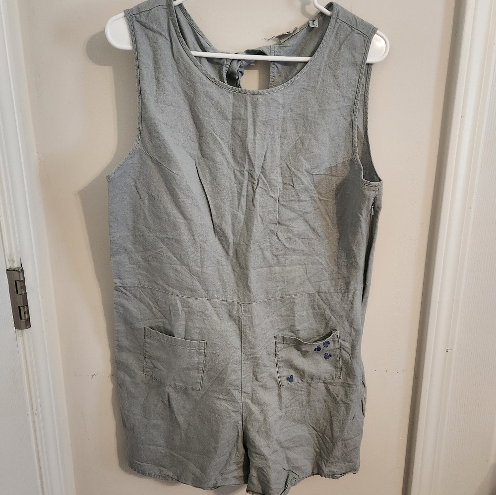 Junk Food Clothing  Disney Mickey Gray Sleeveless Overall Shorts Large